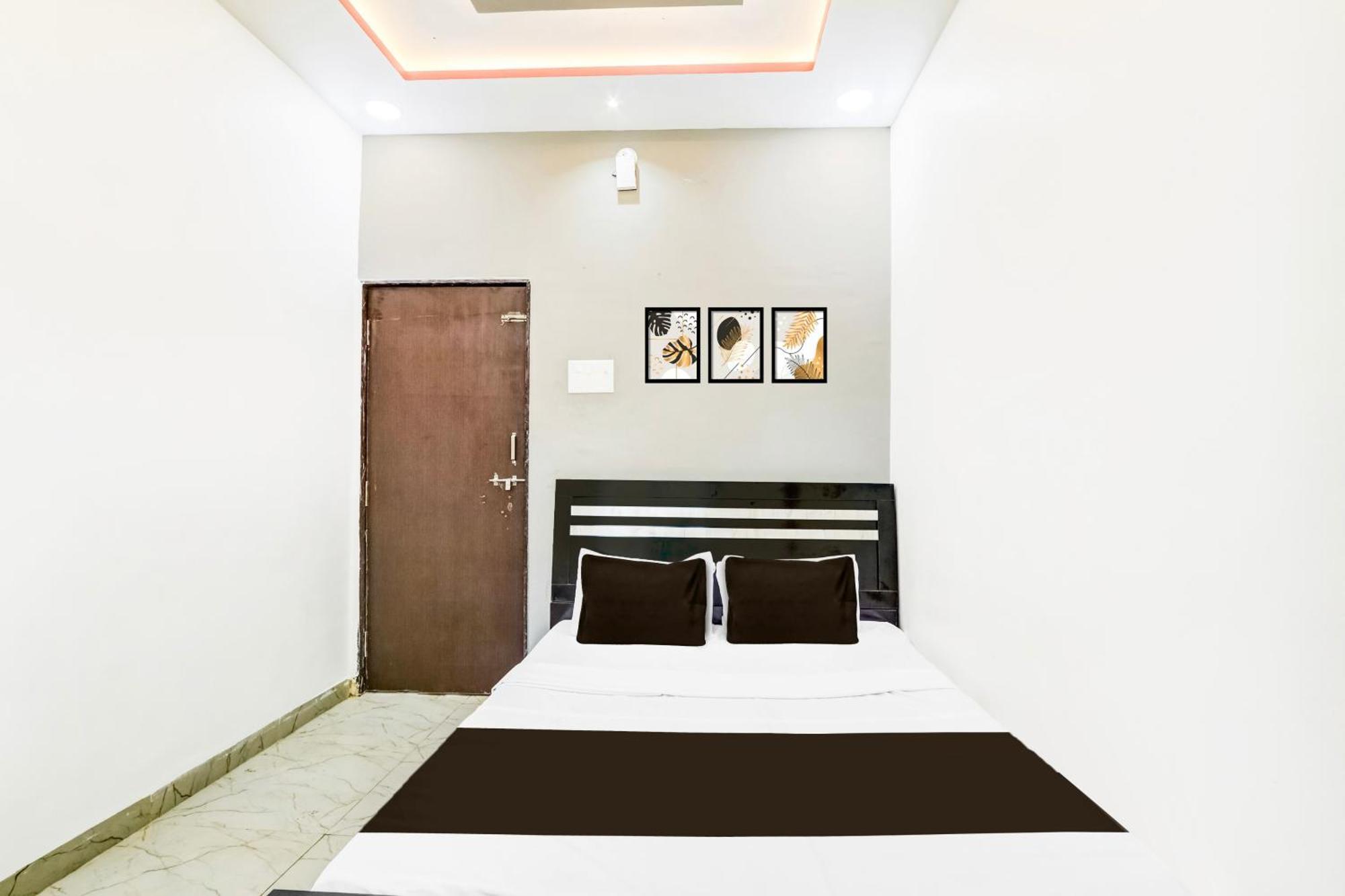 Hotel O Alankar Lodge Lātūr المظهر الخارجي الصورة