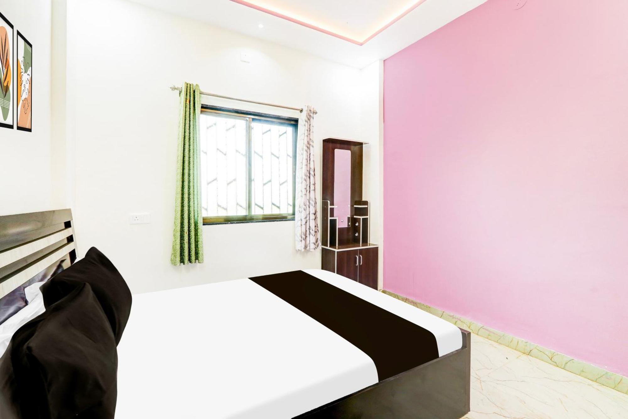 Hotel O Alankar Lodge Lātūr المظهر الخارجي الصورة