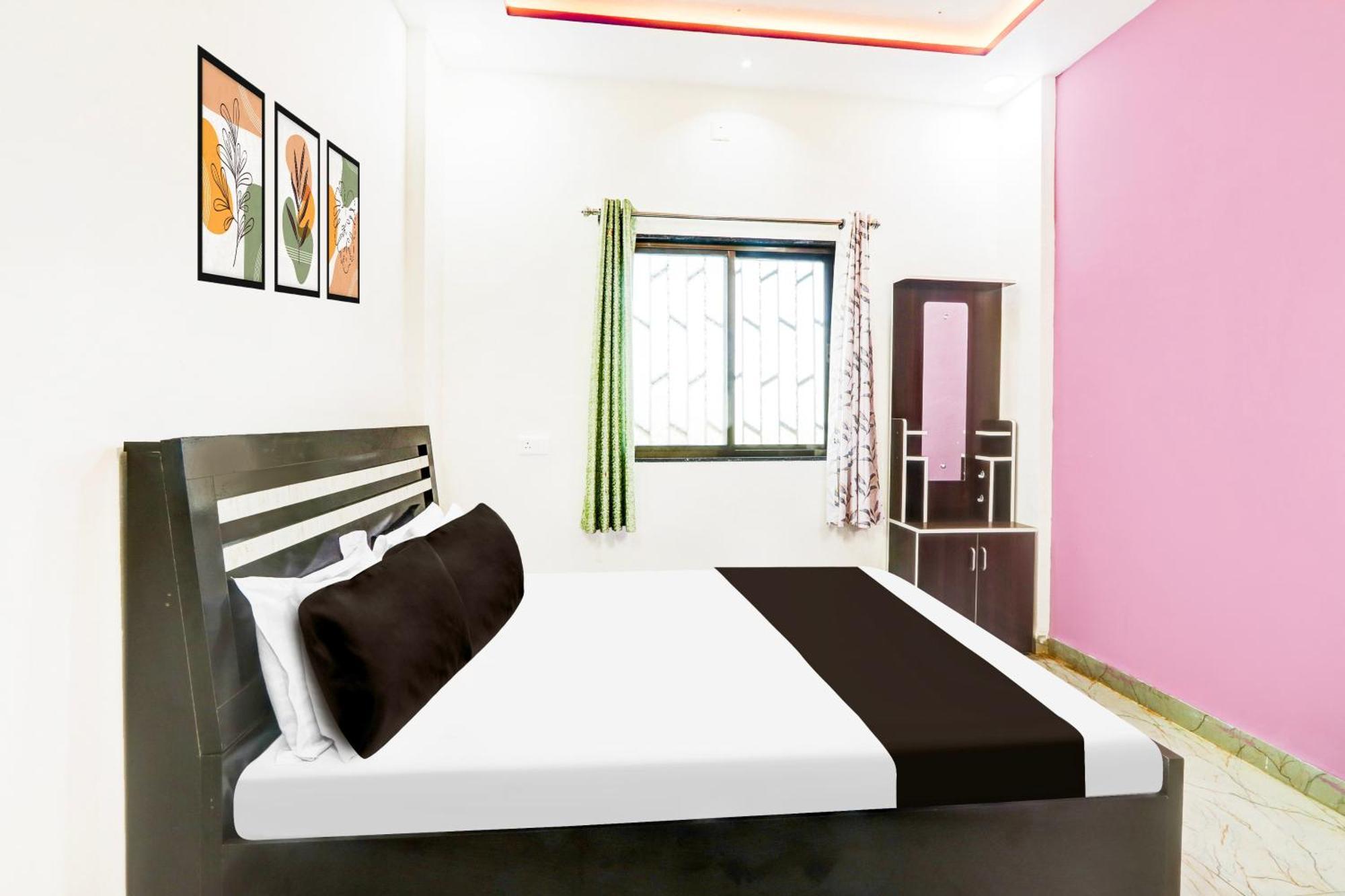Hotel O Alankar Lodge Lātūr المظهر الخارجي الصورة